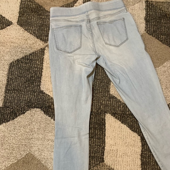 Old Navy Jeggings - Picture 5 of 5